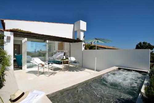 Hotel Calma Blanca