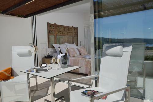 Hotel Calma Blanca
