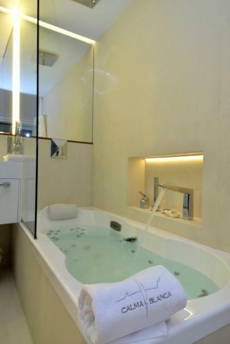 Hotel Calma Blanca