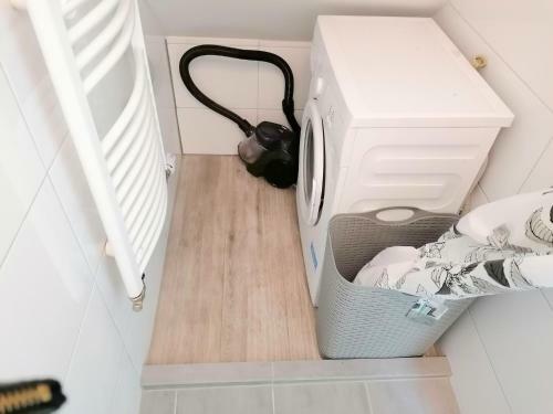 Apartment One Stop To Frankfurt Airport