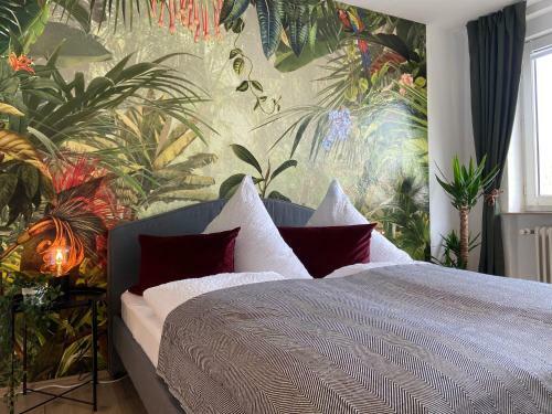 Urban Jungle Apartment In Kassel + Netflix