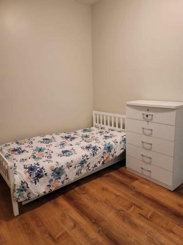 182 Bedrooms Near Fenway & Dowtown