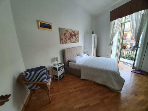 Garibaldi House Apartment