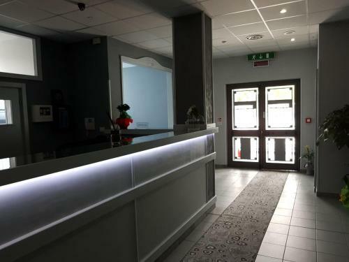 Hotel Metr�
