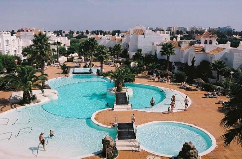 Apartamentos Golf Center