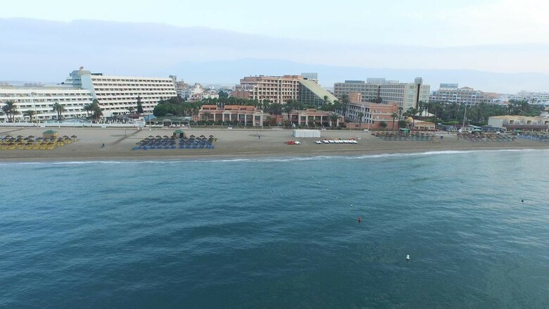 Playacapricho Hotel