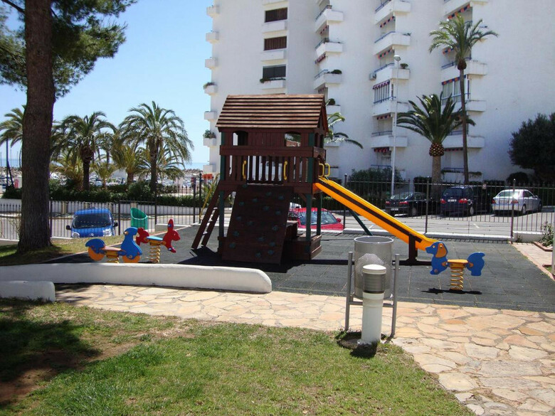 Apartamentos Eurhostal 3000