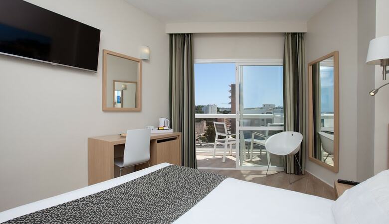 Hotel Samos