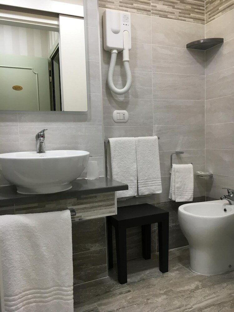 Hotel Flora