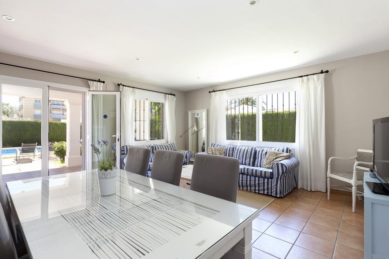 Villa Vicenta