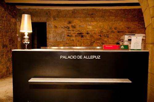 Hotel Hospeder�a & Spa Palacio De Allepuz