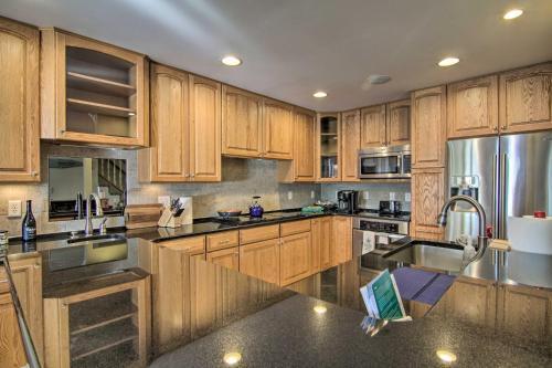 Apartamento Waterfront Ocean City Condo Walk To Beach!