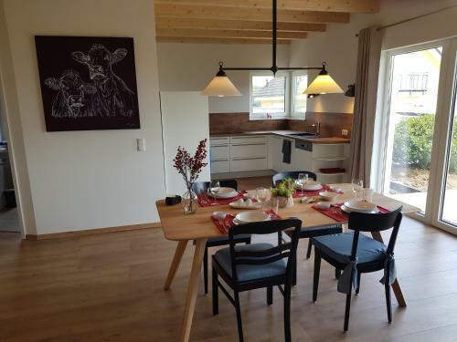 Ferienhaus L�h