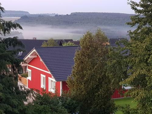 Ferienhaus L�h