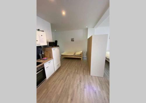 Shop Studio Apartment - Kleve City - Perfect For 4