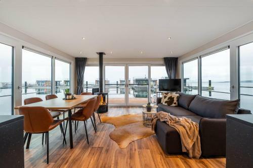 Floatinghouses B�rwalder See