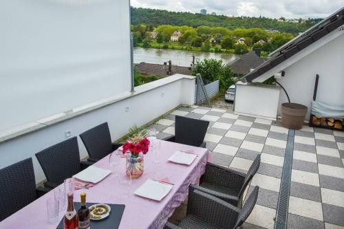 Extraordinary River Apt Amazing View Terrace