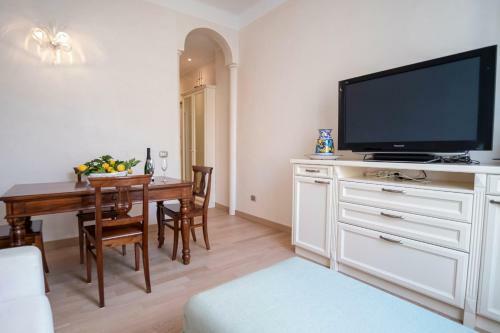 Apartamento Noliday Suite Riviera Luxury Sea Flat