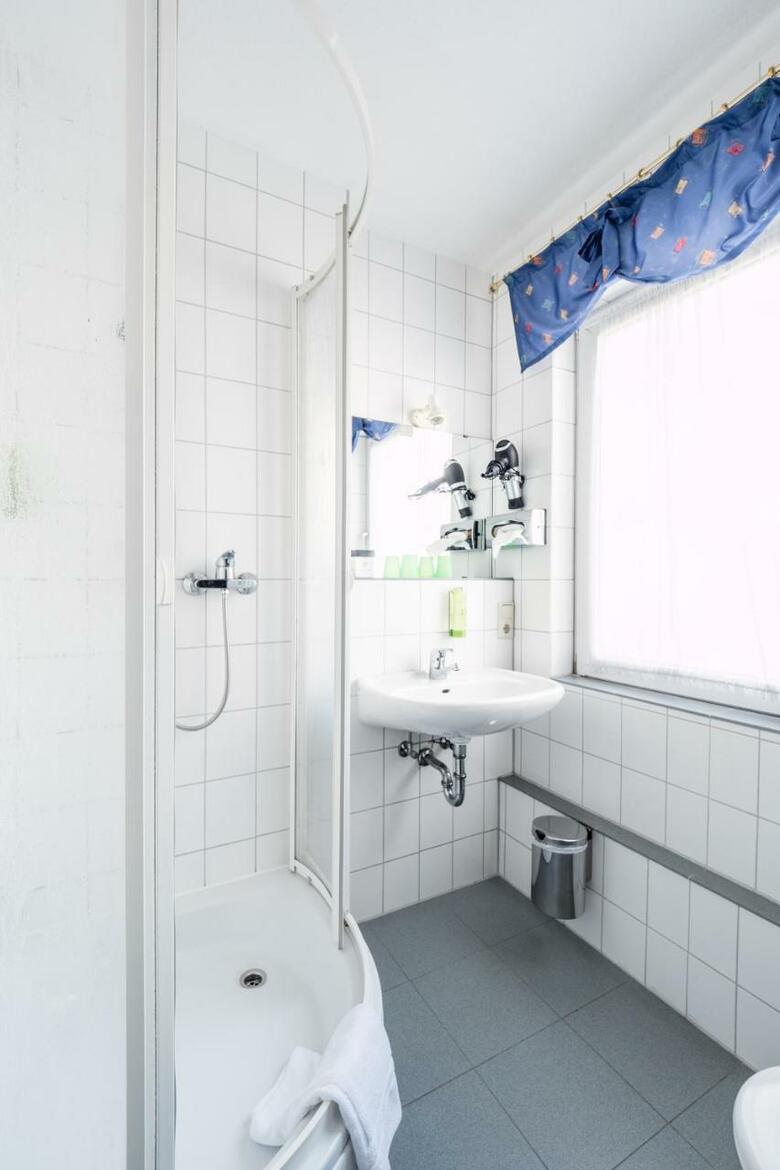 Hostal Hotel Garni Deutsches Haus