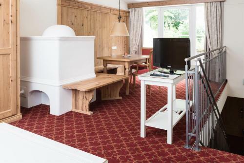 Hotel Ebner's Waldhof Am See Resort & Spa