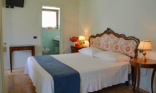 Hostal Velia Mare
