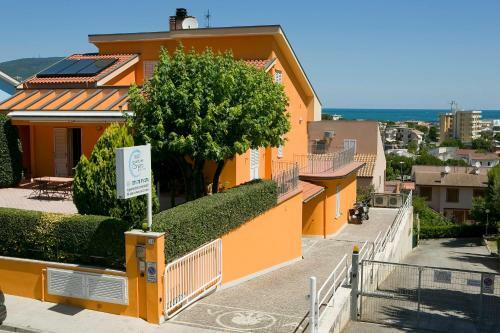 Hostal Affittacamere La Perla Del Conero