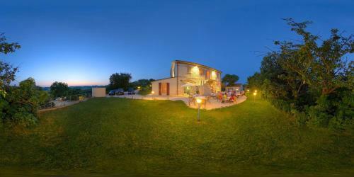 Agroturismo Agriturismo Casa Rossi