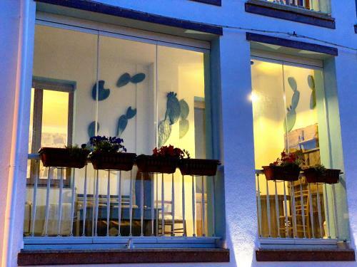 Hostal Canduleri