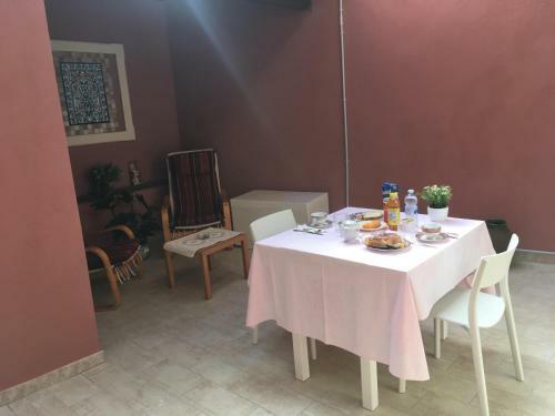 B&B Juighissa Leonora
