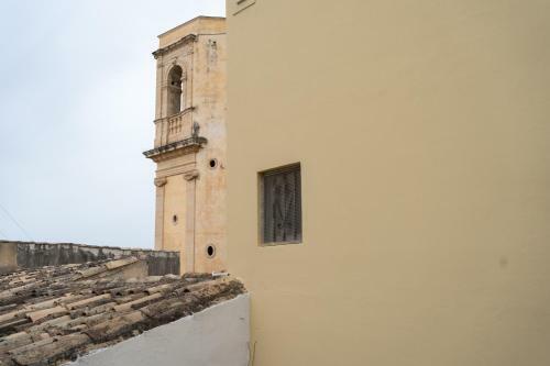 Casa Indipendente Con Terrazzo Nel Centro Storico Di Noto