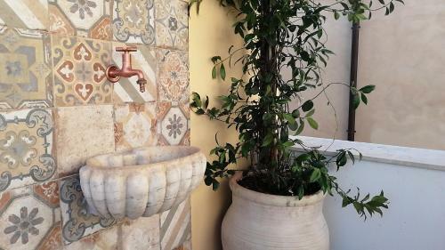 Casa Indipendente Con Terrazzo Nel Centro Storico Di Noto
