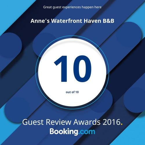 Anne's Waterfront Haven B&B