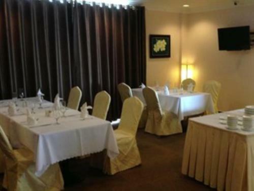 Rain Rock Hotel