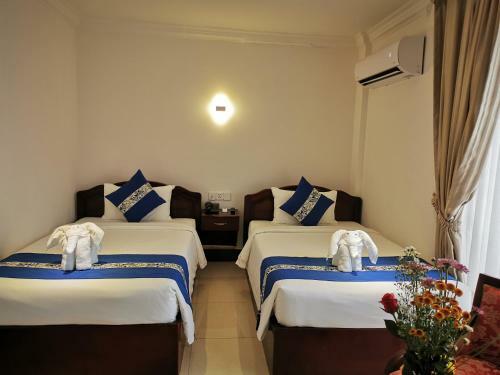 Rain Rock Hotel