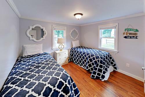 Lilly Pond Place