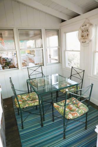 Seashell Motel