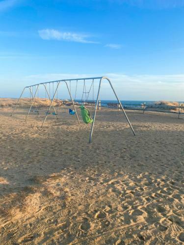 2 Minute Walk To Beach, Cape Cod Escape