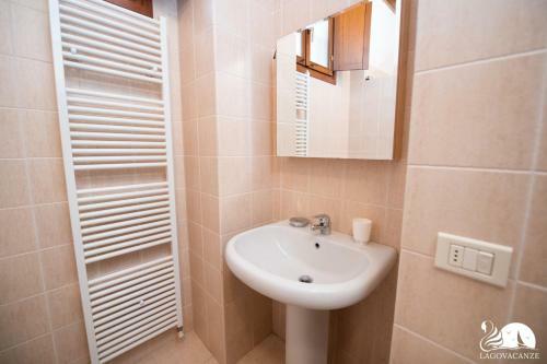 Apartamento Cascina Del Poggio Al Sole