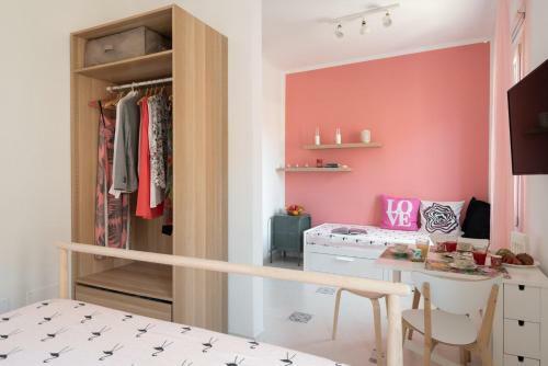 Hostal Altr� Guest House