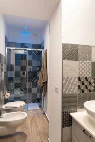 Hostal Altr� Guest House