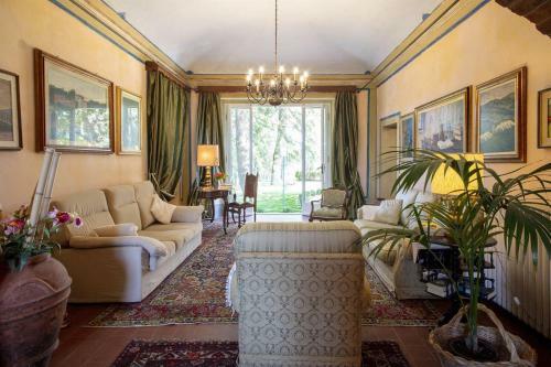 Villa Fattoria Poggioasciolo 10