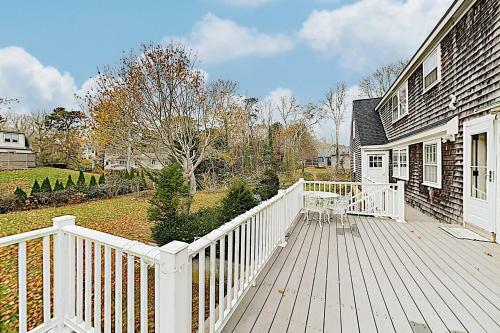 Cape Harbor Hideaway