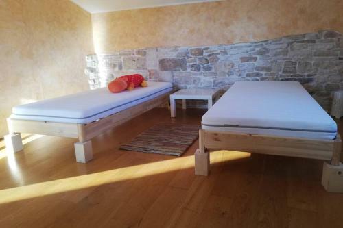 Palo Del Colle Ierva Chiain, Guest House