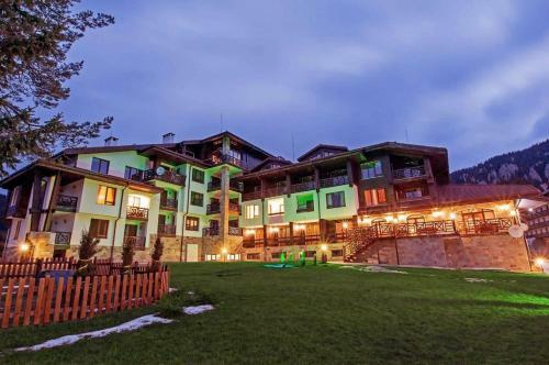 Oak Residence Aparthotel