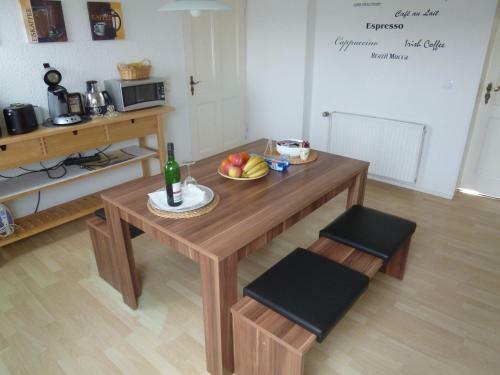 Airport Apartment