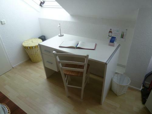 Airport Apartment