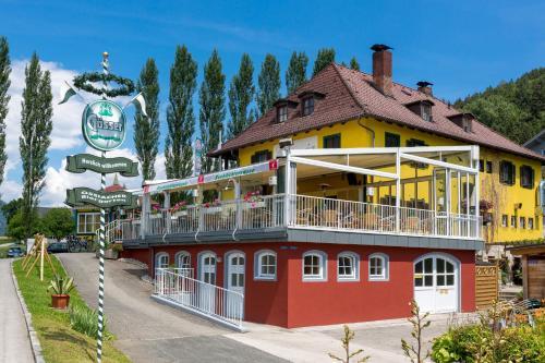 Hostal G�stehaus Krappinger/pizzeria Mamma Mia