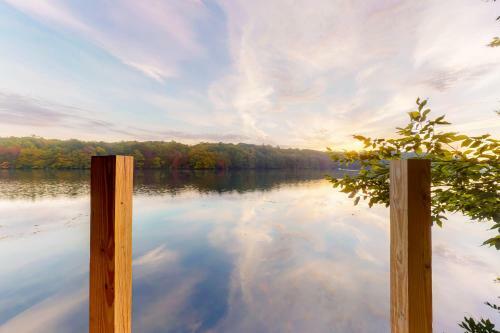Santuit Pond Retreat