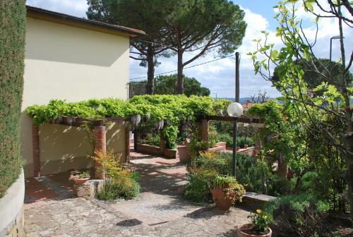 Apartamento Casa Ai Pini