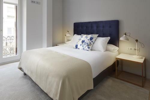 Apartamentos Easo Gros Beach